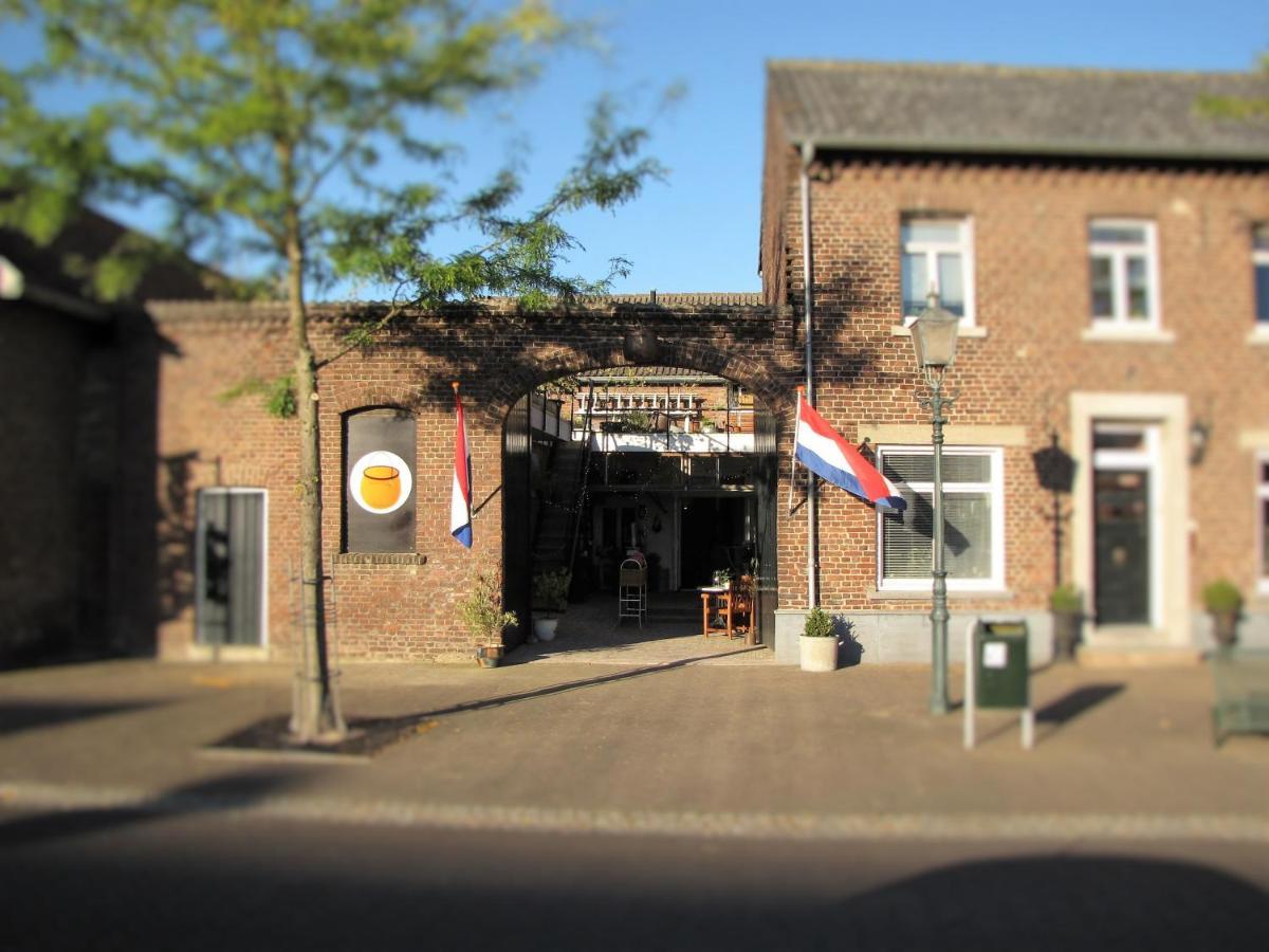 Bed and Breakfast Koperen Keteltje Nieuwstadt Esterno foto