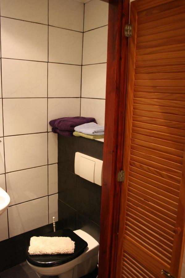 Bed and Breakfast Koperen Keteltje Nieuwstadt Esterno foto