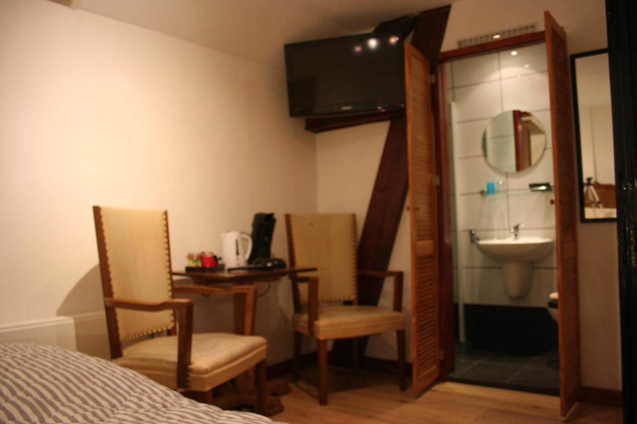 Bed and Breakfast Koperen Keteltje Nieuwstadt Esterno foto