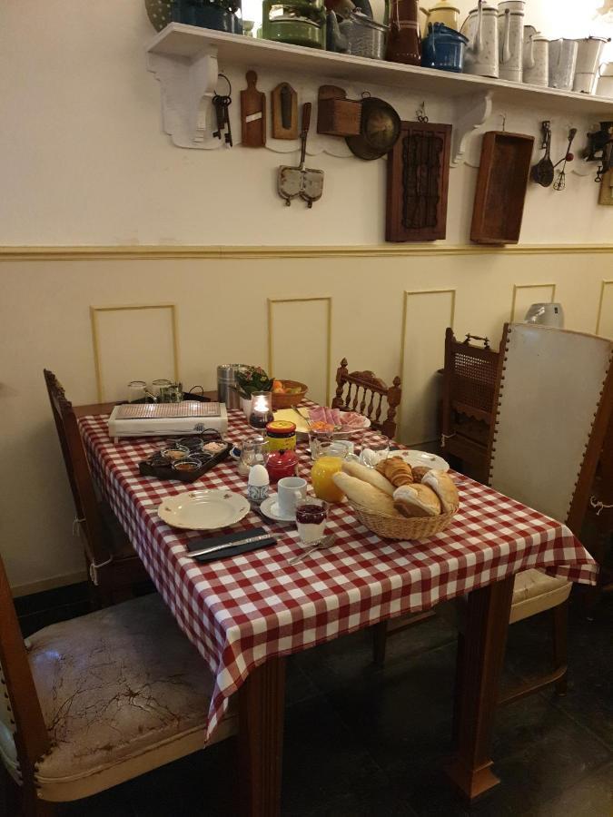 Bed and Breakfast Koperen Keteltje Nieuwstadt Esterno foto
