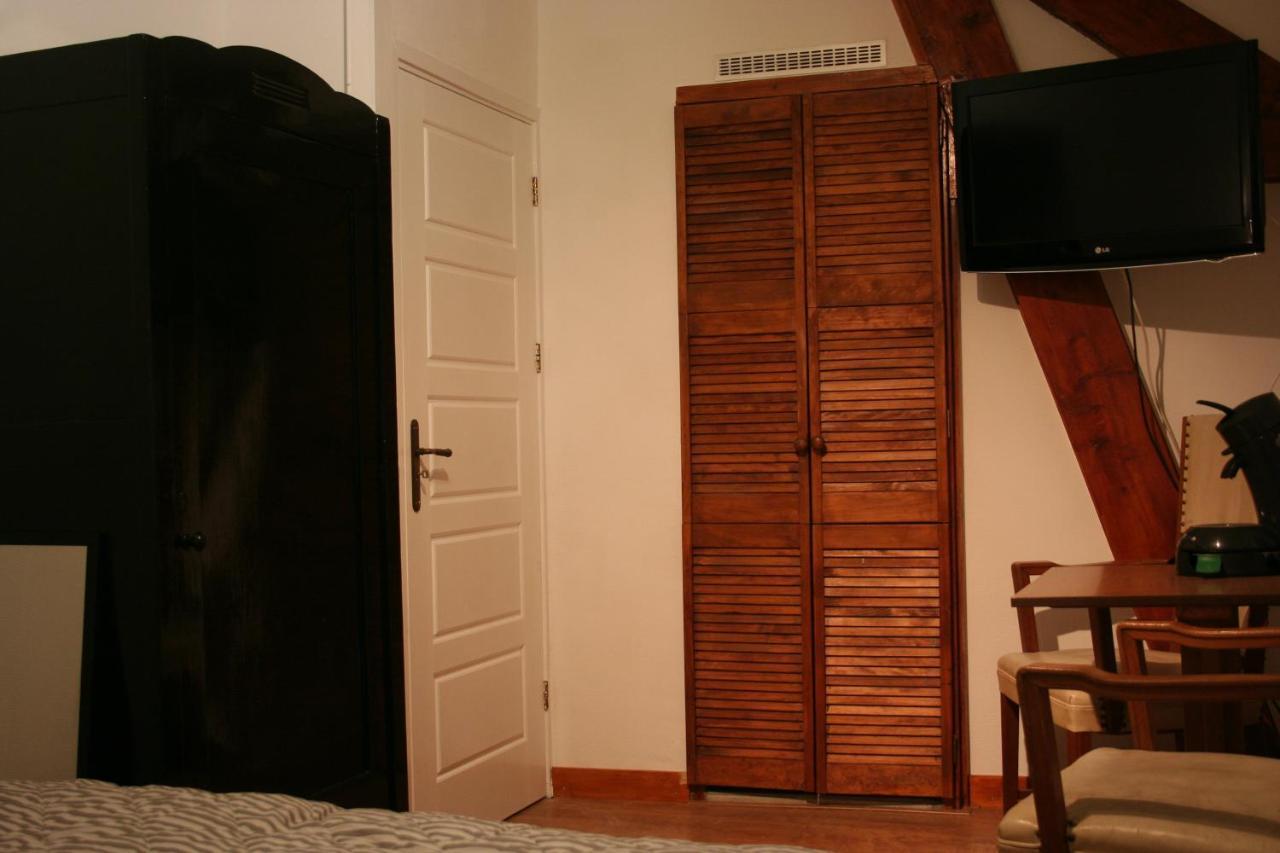 Bed and Breakfast Koperen Keteltje Nieuwstadt Esterno foto